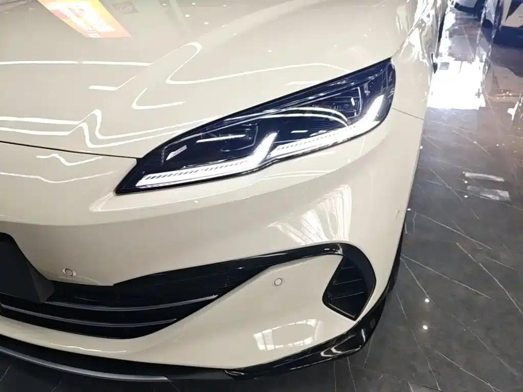 Seal 06 DM-i Touring Edition 2025 DM-i 150KM Flagship Model — миниатюра 24