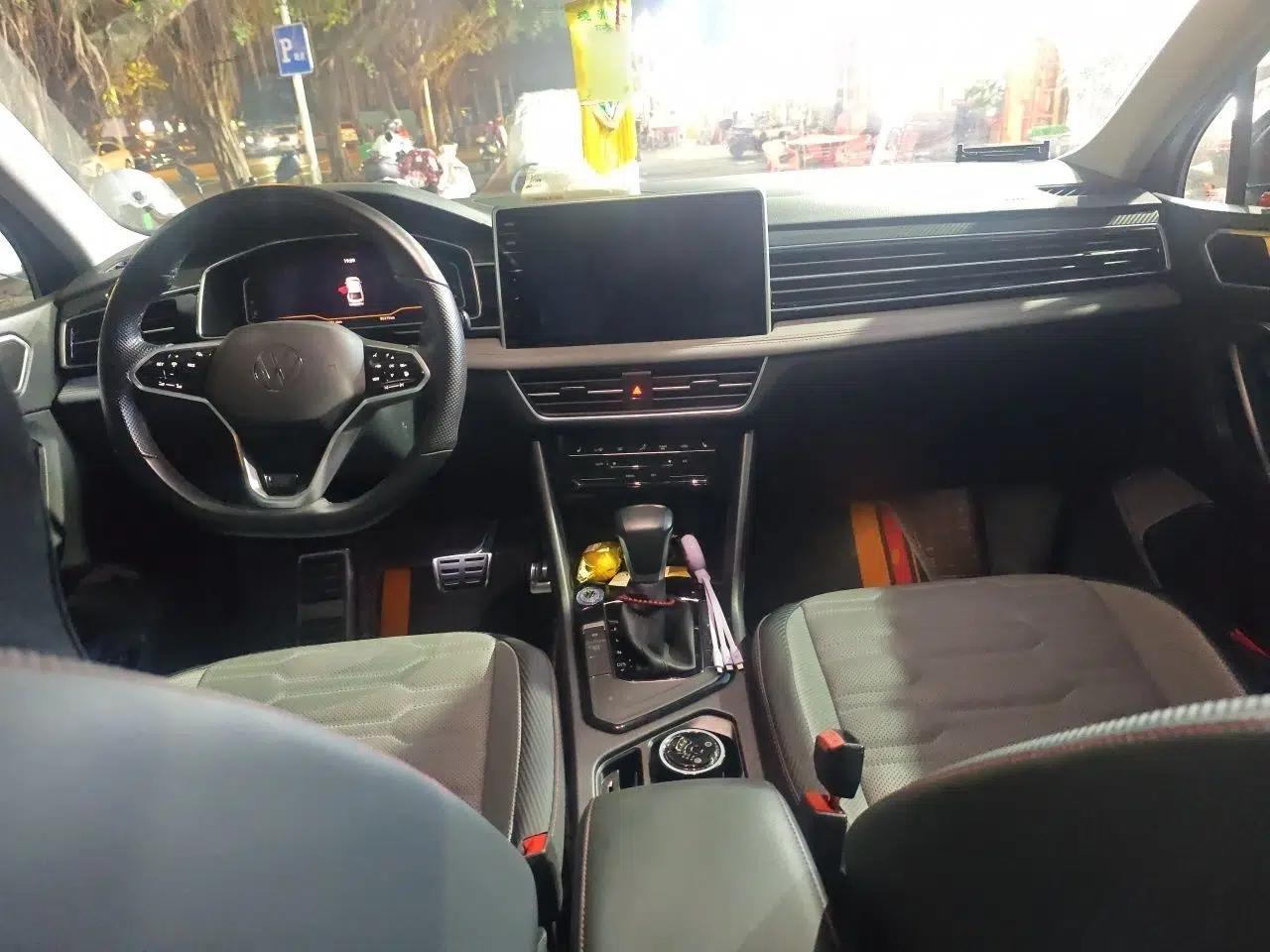Volkswagen Tiguan X 2022 330TSI Two-Wheel-Drive Flagship Edition — миниатюра 9