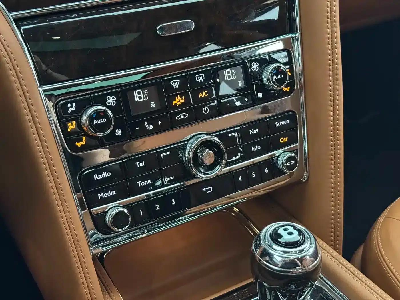 Mulsanne 2011 6.8T Luxury Edition — миниатюра 13