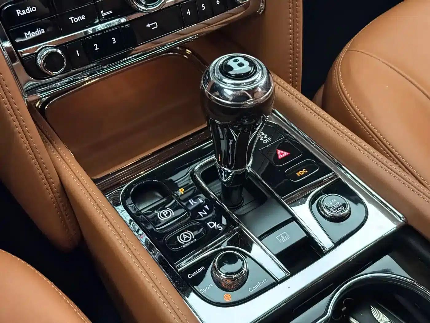 Mulsanne 2011 6.8T Luxury Edition — миниатюра 14