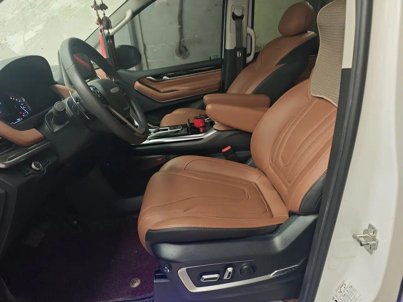 SAIC MAXUS G20 2021 PLUS 2.0T Gasoline Automatic Luxury Edition — миниатюра 15