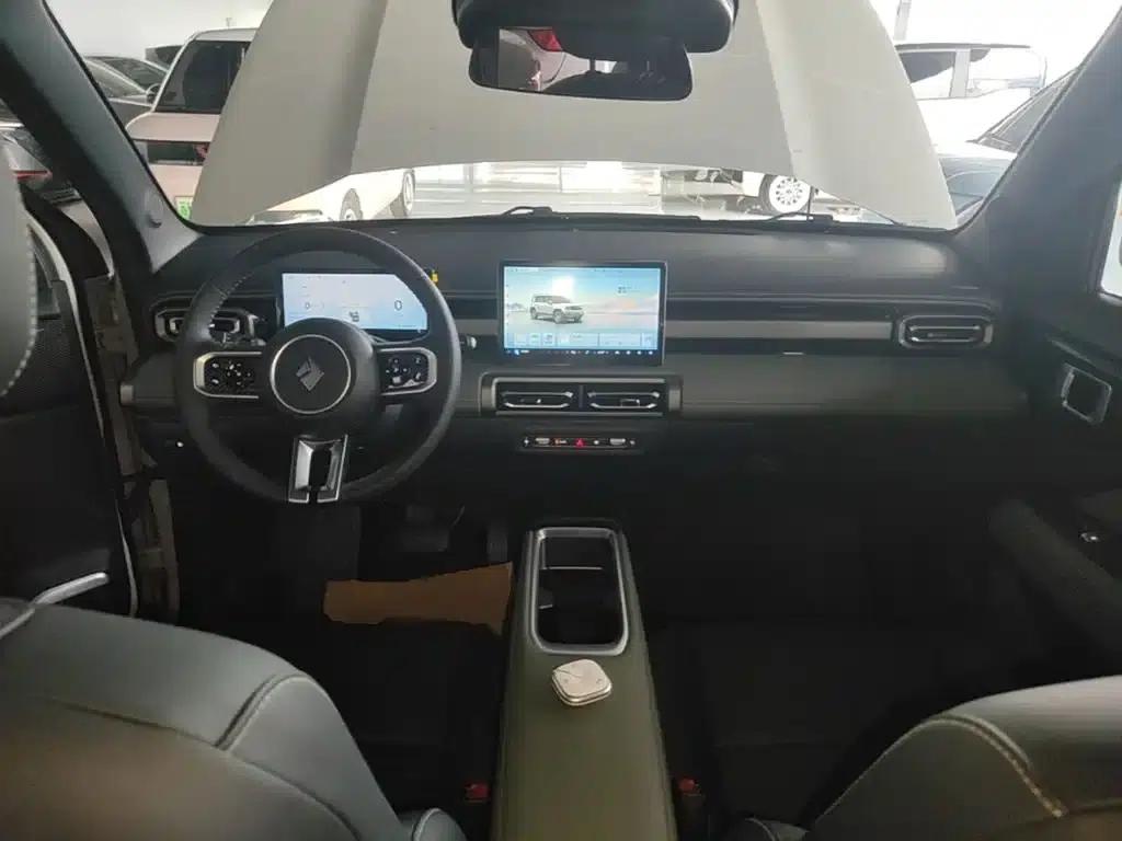 Baojun Yueye Plus 2024 Flagship Edition 4-seater — миниатюра 10