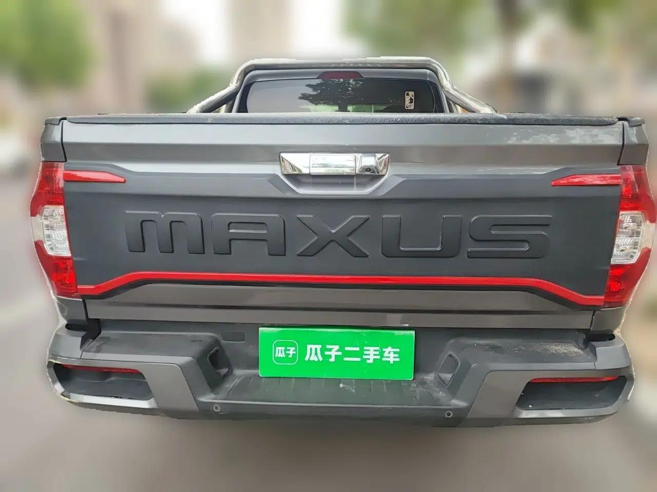 SAIC MAXUS T70 2021 2.0T Diesel Automatic Two-Wheel Drive Elite Version with Long Bed and High Ground Clearance — миниатюра 5