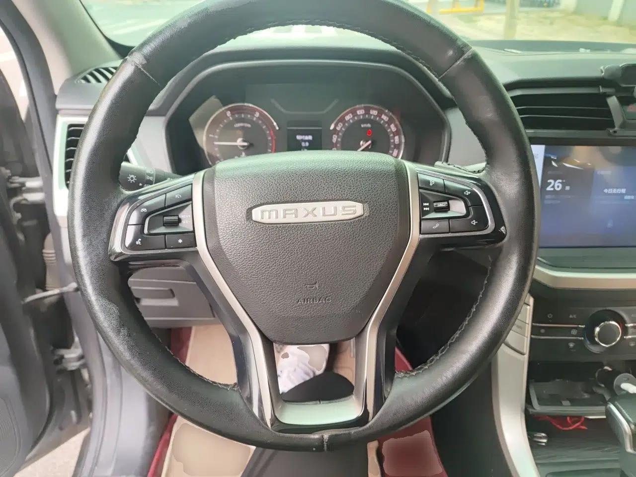 SAIC MAXUS T70 2021 2.0T Diesel Automatic Two-Wheel Drive Elite Version with Long Bed and High Ground Clearance — миниатюра 10