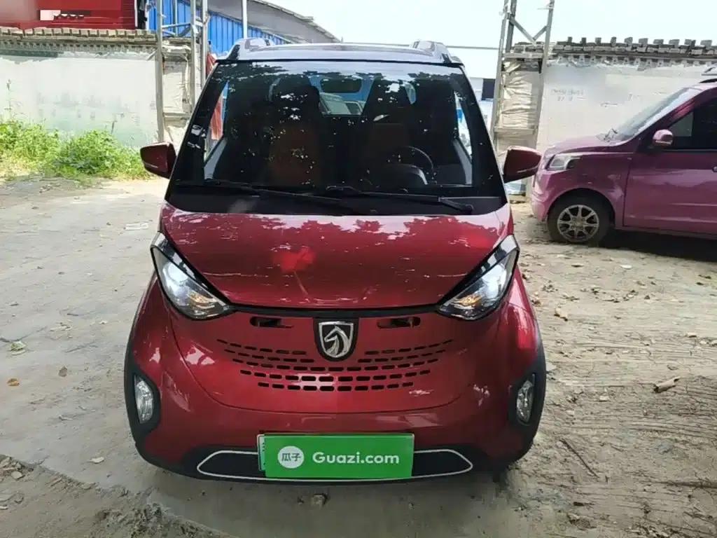 Baojun E100 2019 Model 250KM Smart Edition — миниатюра 3