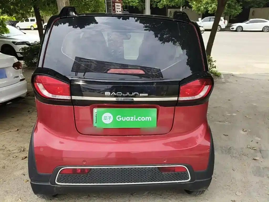 Baojun E100 2019 Model 250KM Smart Edition — миниатюра 6