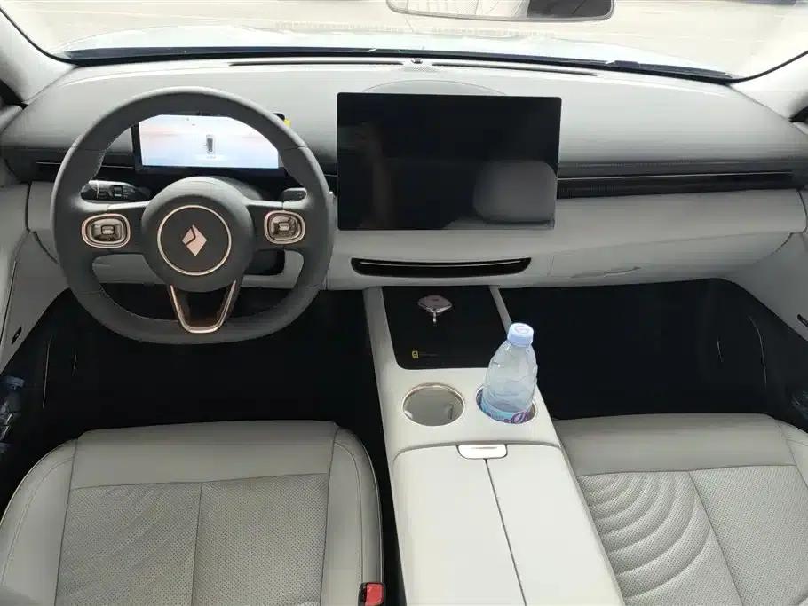 Baojun Enjoy 2025 Plug-in Hybrid 140km/h Special Edition — миниатюра 11