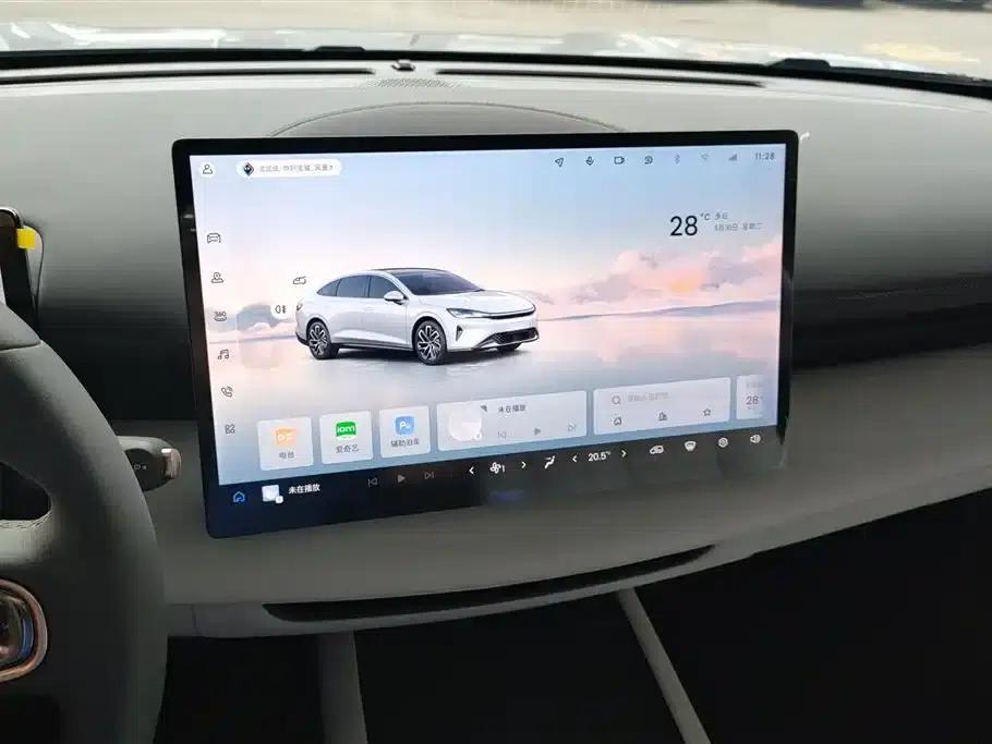 Baojun Enjoy 2025 Plug-in Hybrid 140km/h Special Edition — миниатюра 12