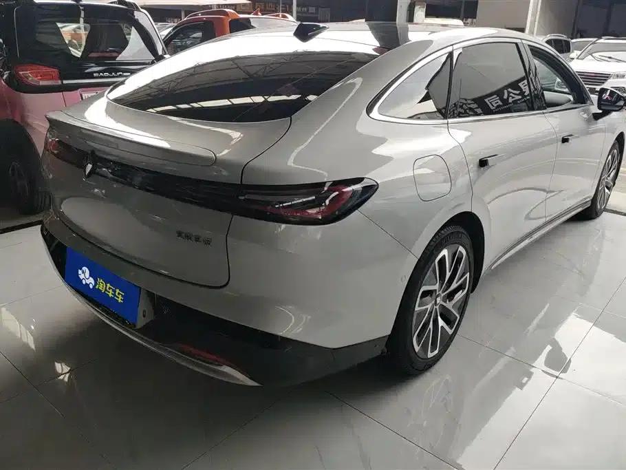 Baojun Enjoy 2025 Plug-in Hybrid 140km/h Special Edition — миниатюра 3