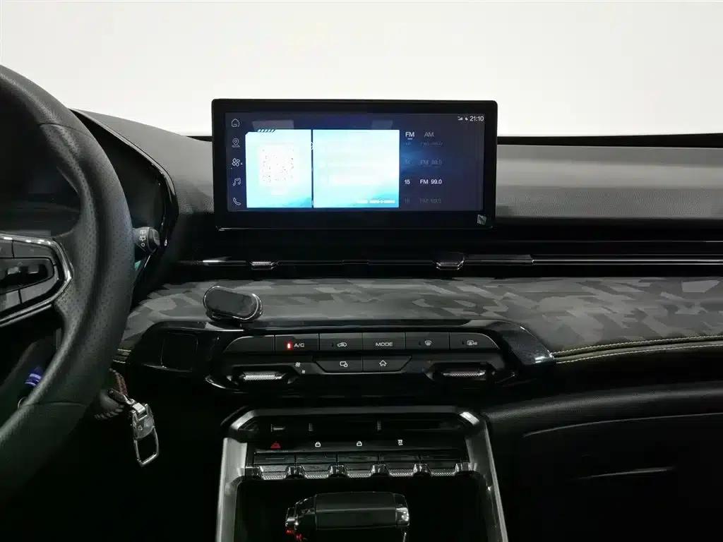 Baojun RS-3 2020 1.5L CVT Intelligent Elite Edition — миниатюра 12