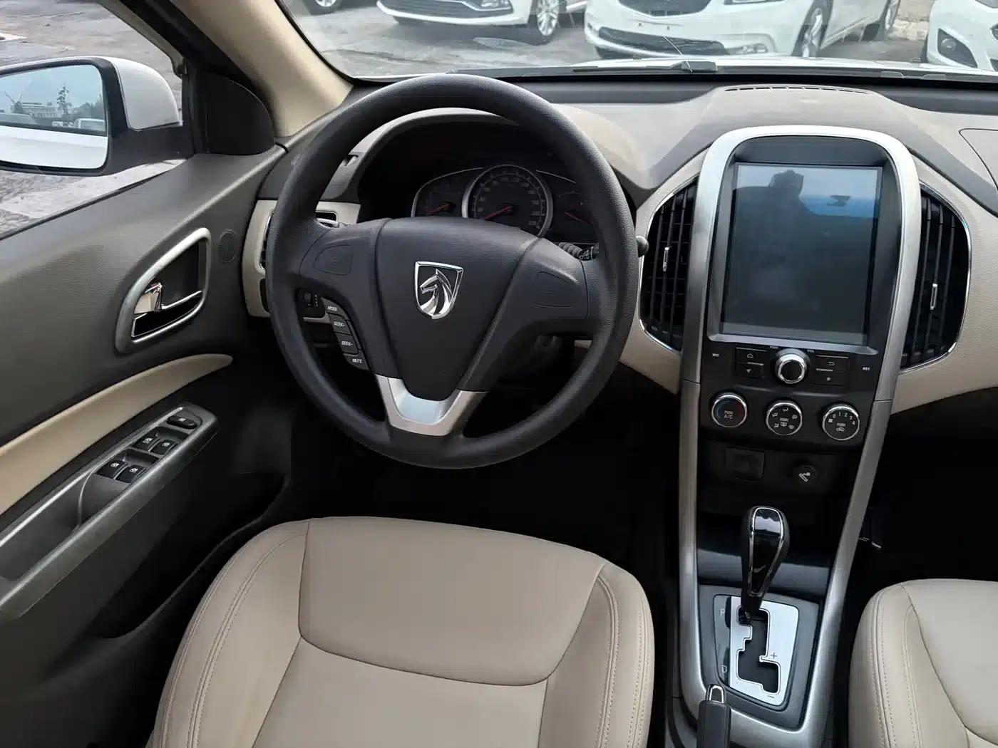 Baojun 630 2012 1.5L DVVT Automatic Comfort Model — миниатюра 11
