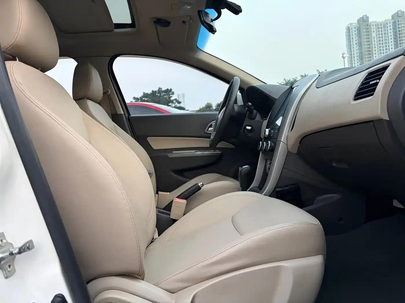Baojun 630 2012 1.5L DVVT Automatic Comfort Model — миниатюра 13
