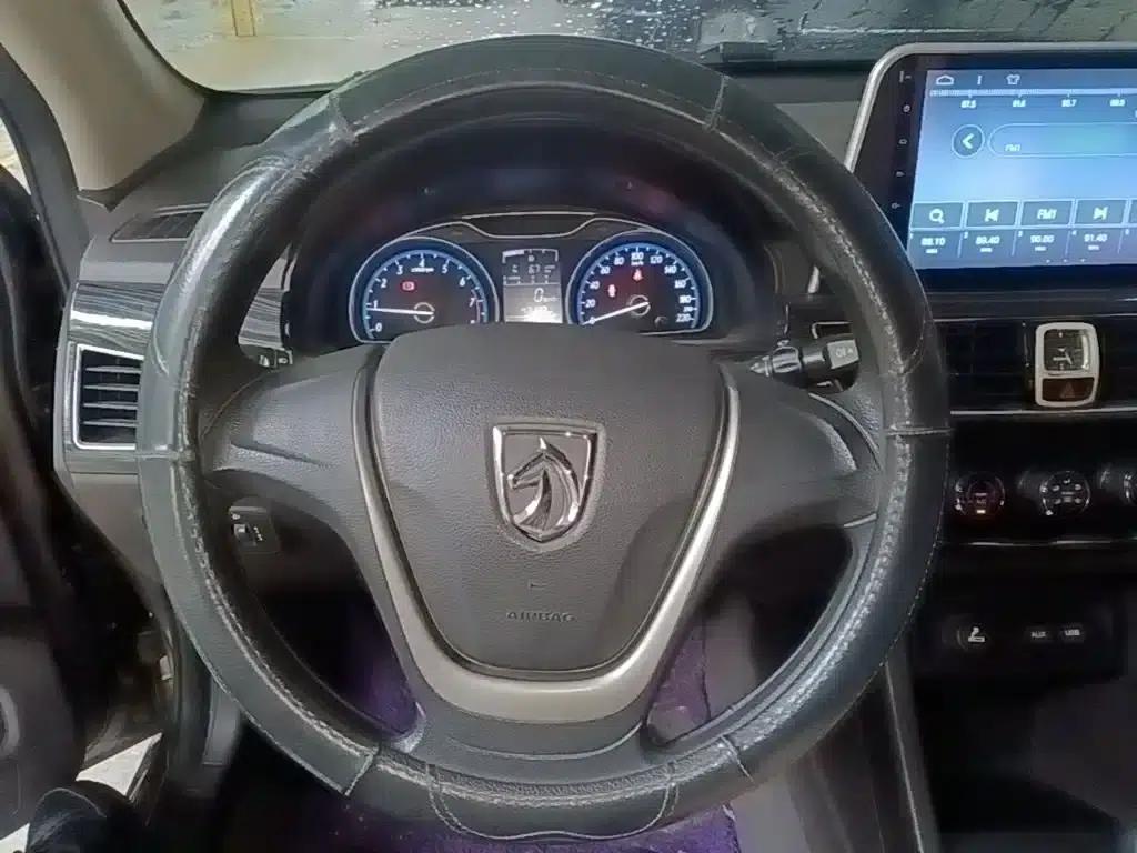 Baojun 630 2016 1.5L Manual Comfort Model — миниатюра 11