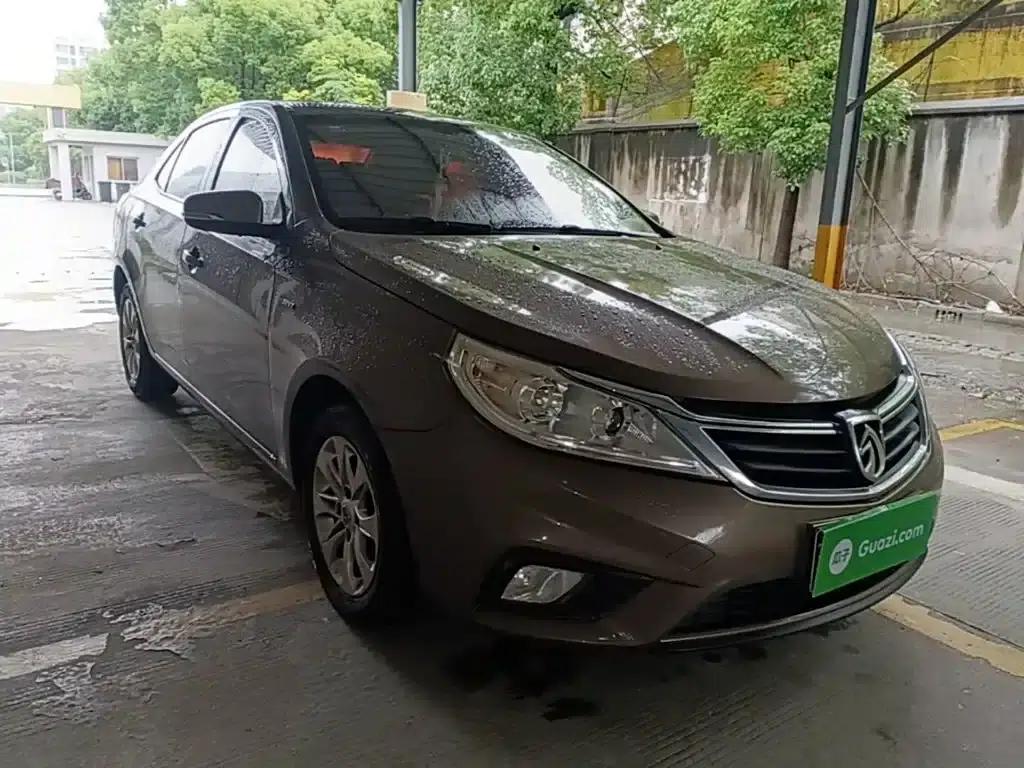 Baojun 630 2016 1.5L Manual Comfort Model — миниатюра 4