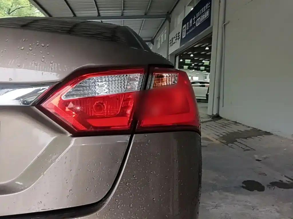 Baojun 630 2016 1.5L Manual Comfort Model — миниатюра 8