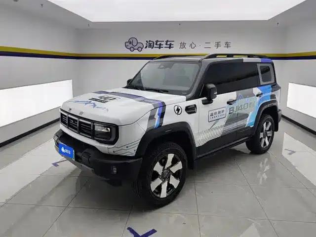 Beijing BJ40 Extended Range 2025 Advanced Edition