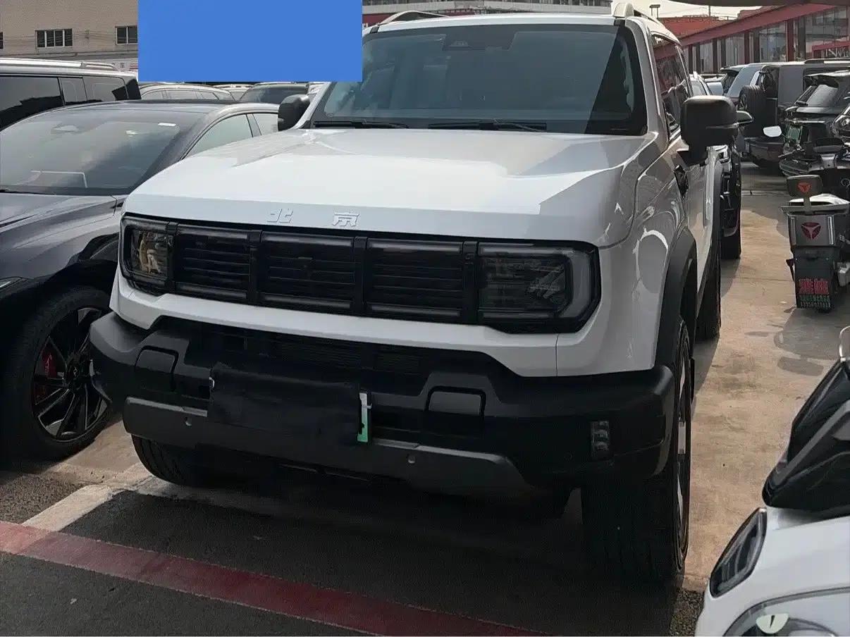 Beijing BJ40 Extended Range 2025 Advanced Edition — миниатюра 2