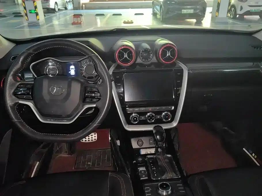 Beijing BJ20 2018 1.5T CVT Luxury Edition — миниатюра 12