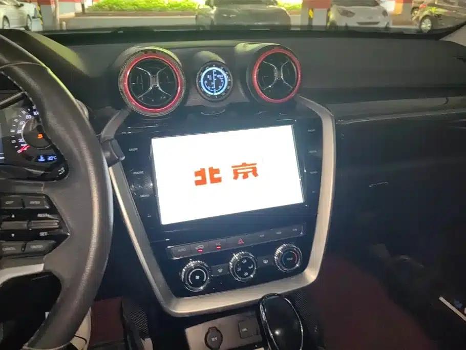 Beijing BJ20 2018 1.5T CVT Luxury Edition — миниатюра 13