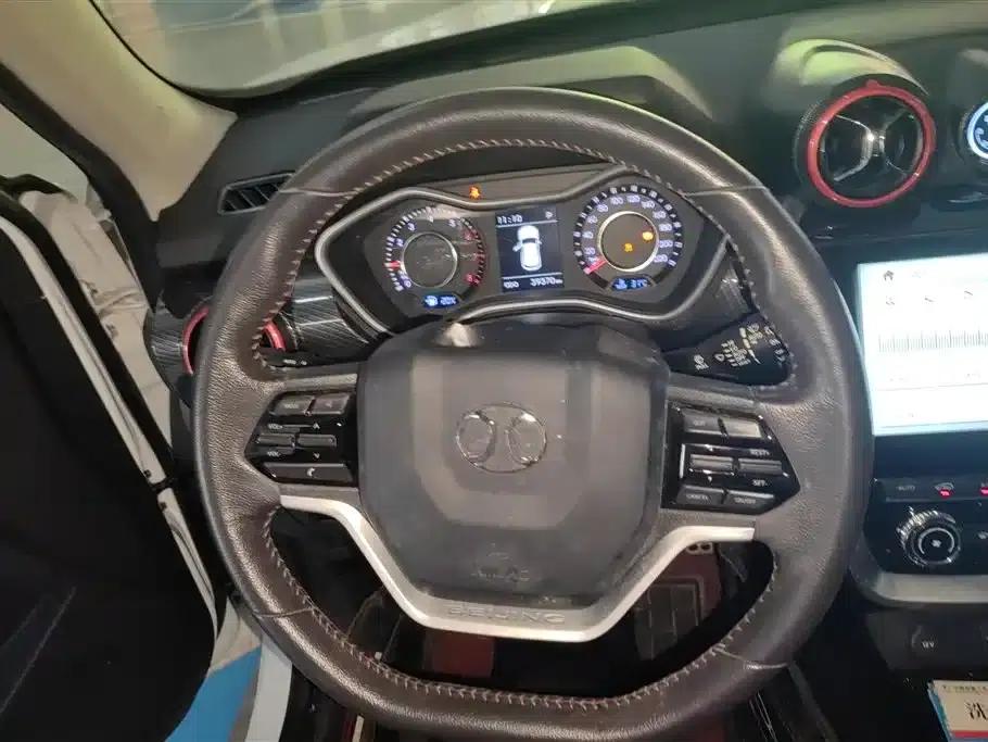 Beijing BJ20 2018 1.5T CVT Luxury Edition — миниатюра 15
