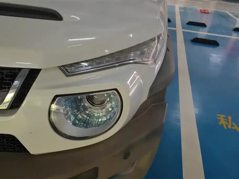 Beijing BJ20 2018 1.5T CVT Luxury Edition — миниатюра 5