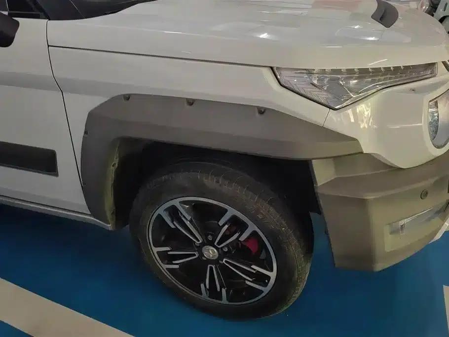 Beijing BJ20 2018 1.5T CVT Luxury Edition — миниатюра 6