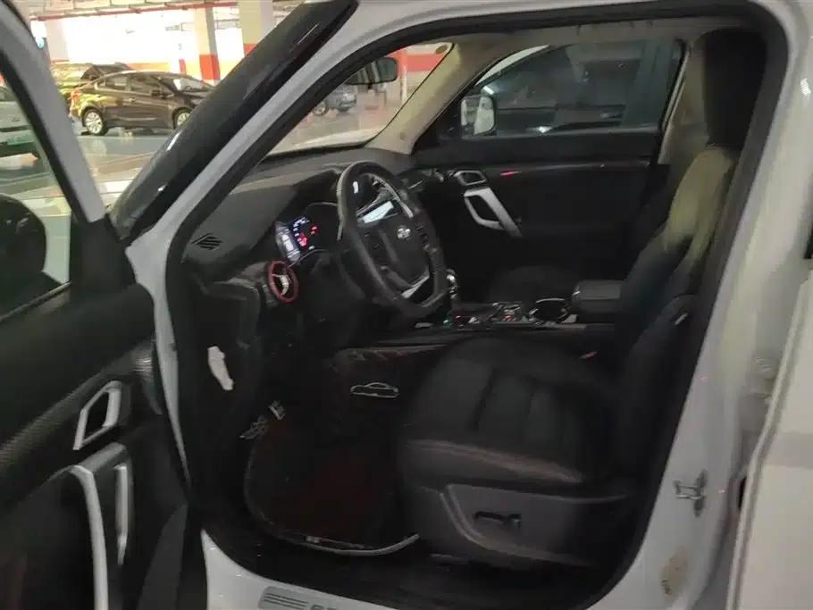 Beijing BJ20 2018 1.5T CVT Luxury Edition — миниатюра 9