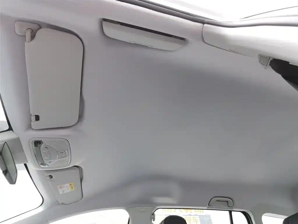 Bestune NAT 2022 Comfortable Travel Battery Swapping Version 100kW 401km — миниатюра 14