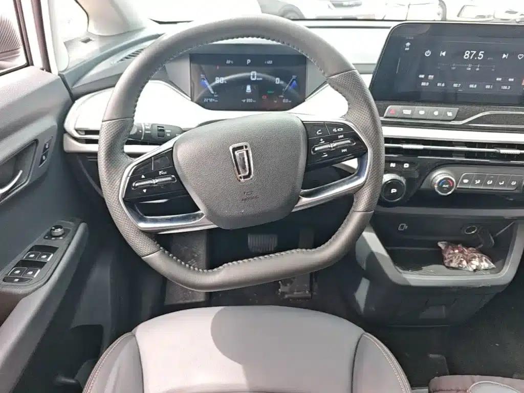 Bestune NAT 2023 PRO Comfort Travel Edition 425km — миниатюра 11
