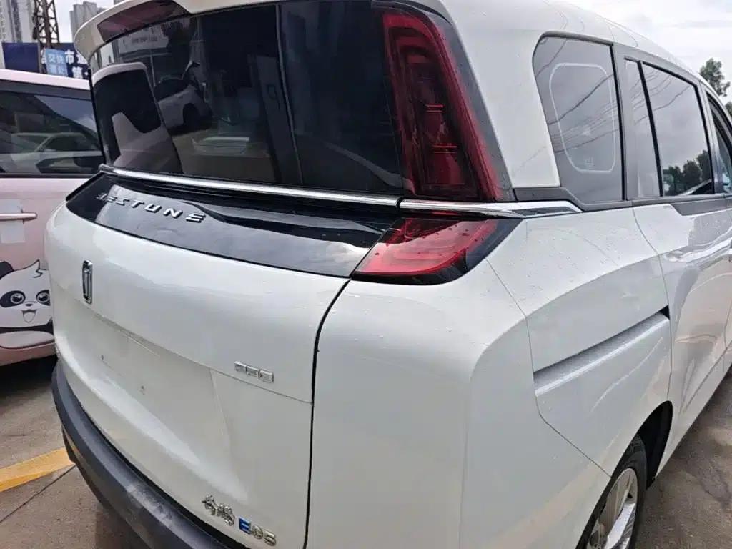 Bestune NAT 2023 PRO Comfort Travel Edition 425km — миниатюра 8
