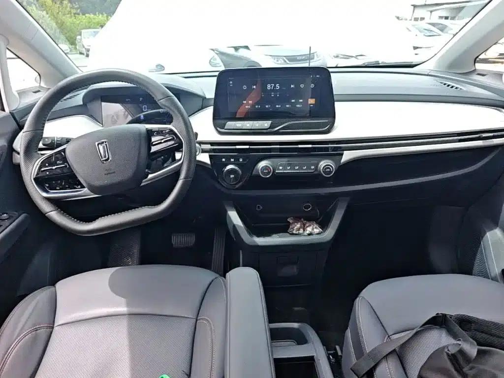 Bestune NAT 2023 PRO Comfort Travel Edition 425km — миниатюра 10