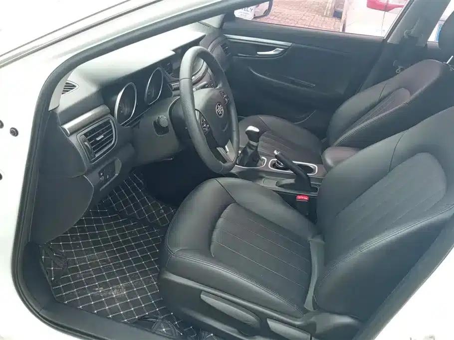 Besturn B50 2016 1.6L Manual Deluxe Edition — миниатюра 9