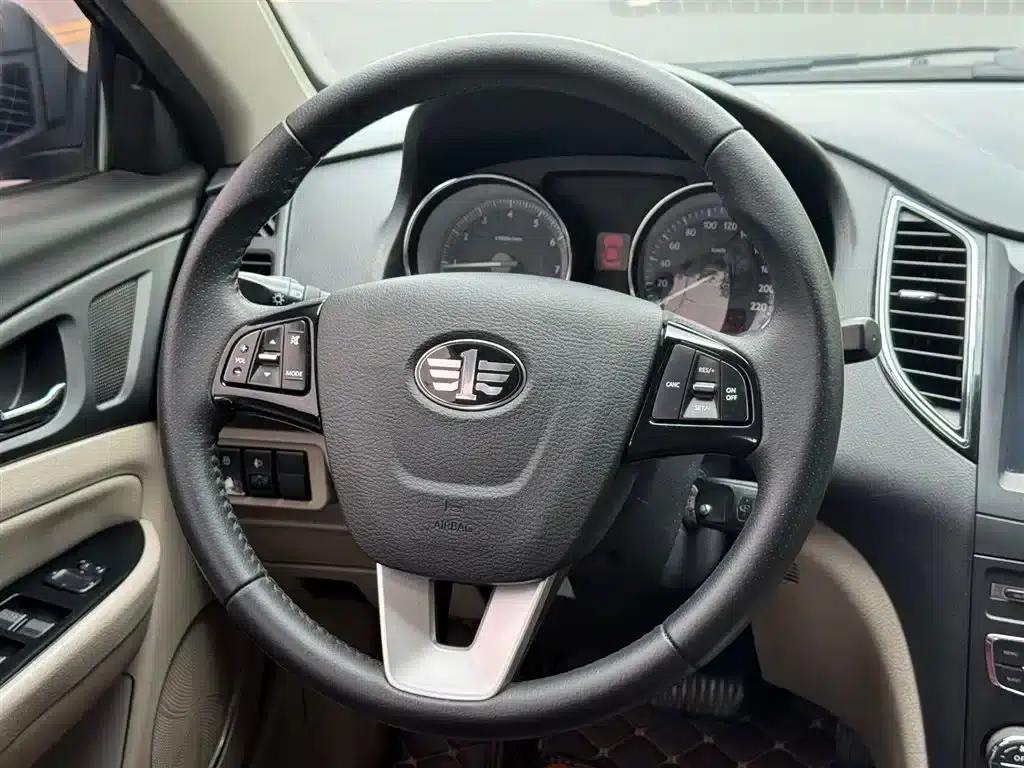 Besturn B50 2013 1.6L Automatic Deluxe Edition — миниатюра 13
