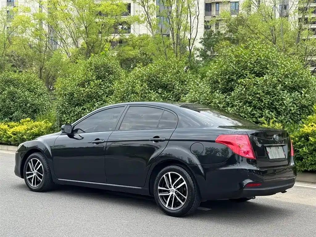 Besturn B50 2013 1.6L Automatic Deluxe Edition — миниатюра 5