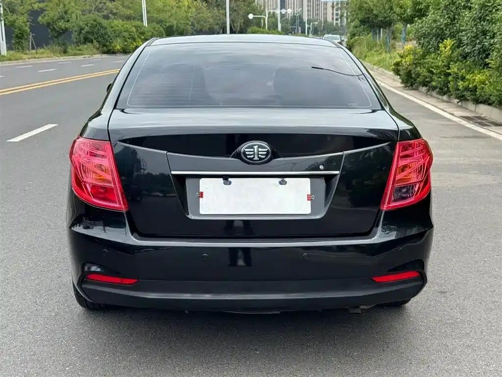Besturn B50 2013 1.6L Automatic Deluxe Edition — миниатюра 6