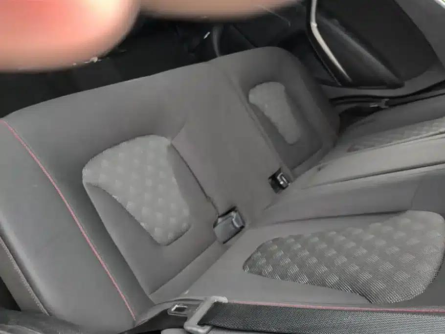 Besturn X80 2015 2.0L Automatic Comfort Model — миниатюра 11
