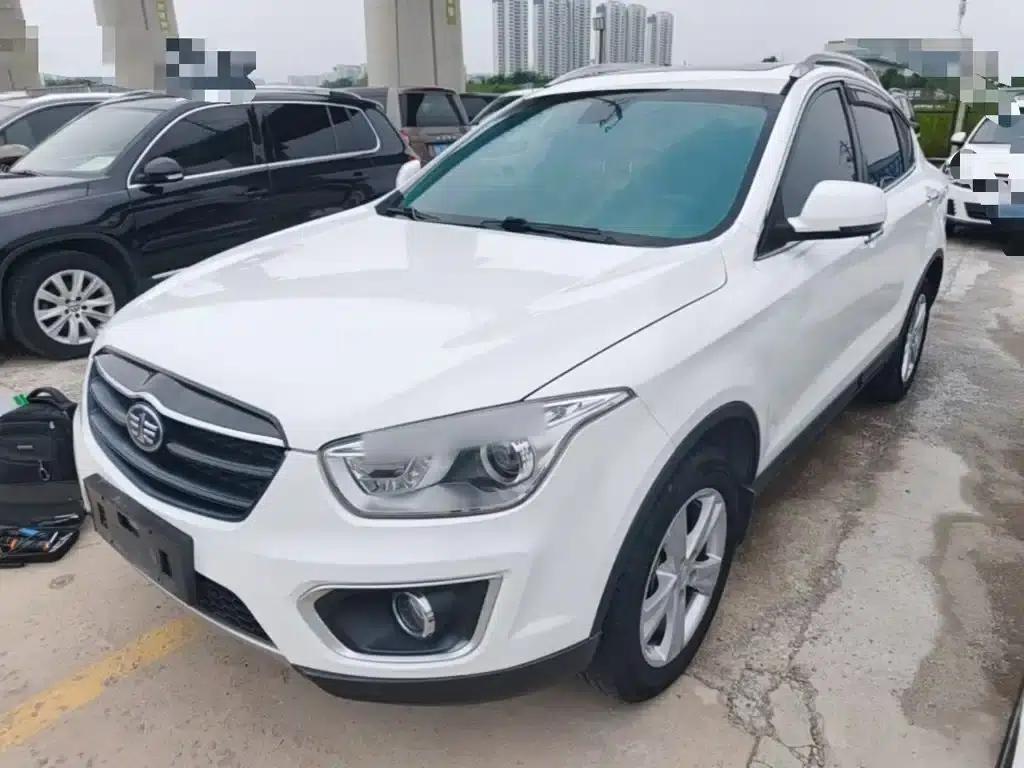 Besturn X80 2015 2.0L Manual Deluxe Edition — миниатюра 2
