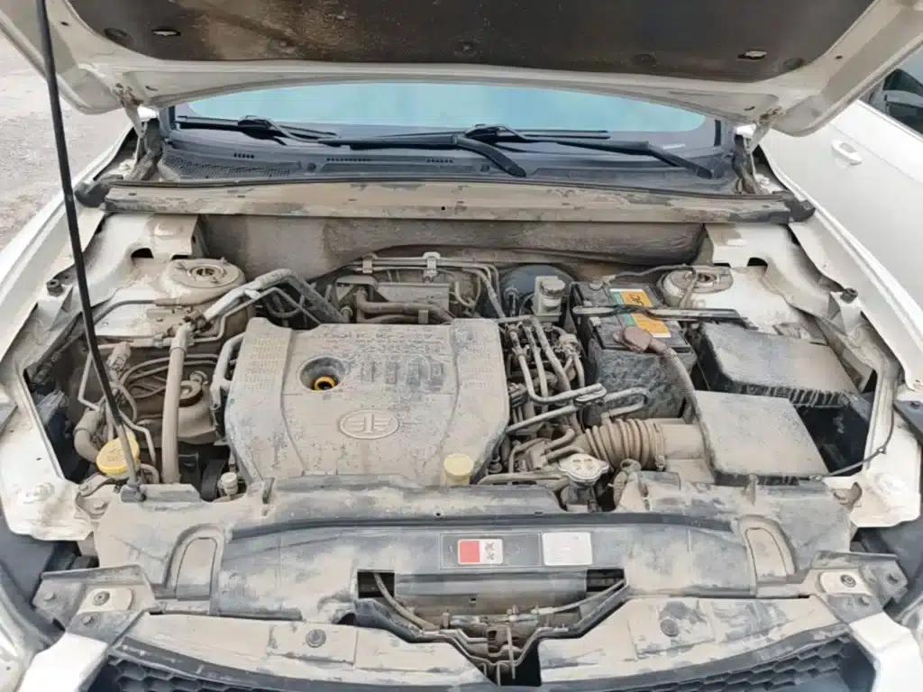 Besturn X80 2015 2.0L Manual Deluxe Edition — миниатюра 20