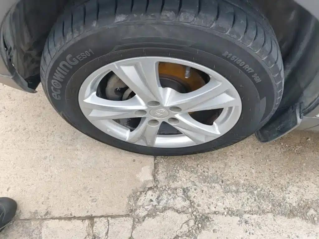 Besturn X80 2015 2.0L Manual Deluxe Edition — миниатюра 23