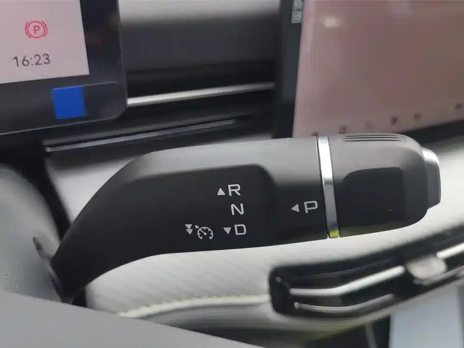 Yueyi 03 2025 Model 445km Heartfelt Edition — миниатюра 16