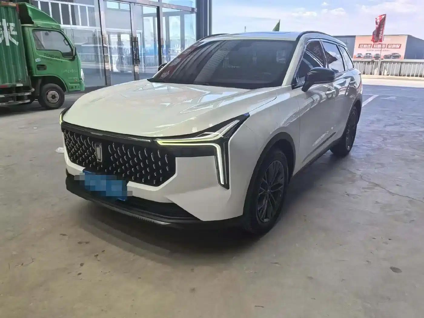 Bestune T55 2022 1.5T Automatic Super Edition — миниатюра 1