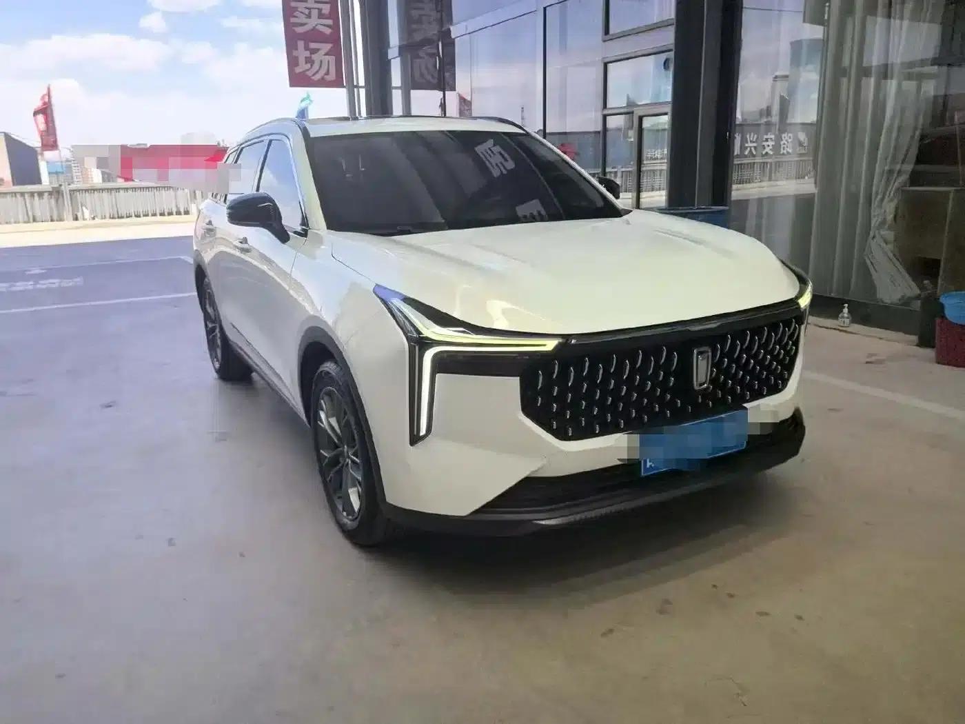 Bestune T55 2022 1.5T Automatic Super Edition — миниатюра 3