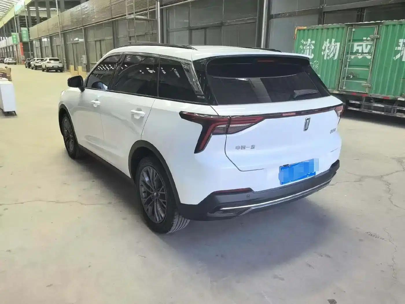 Bestune T55 2022 1.5T Automatic Super Edition — миниатюра 4