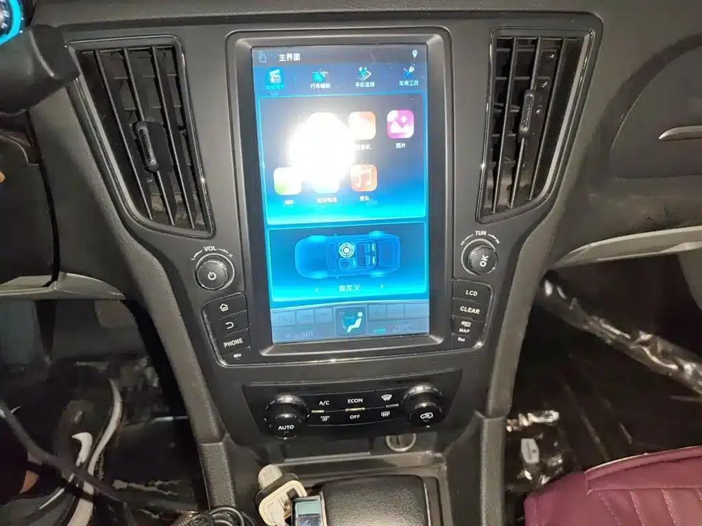 2014 Senova D50 1.5L CVT Standard Edition — миниатюра 14