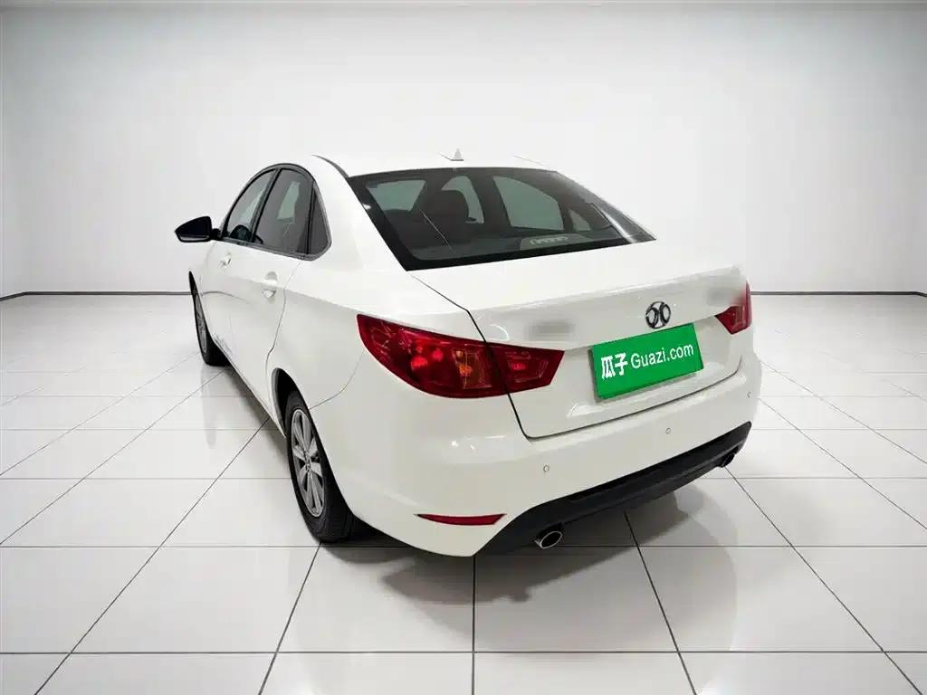 2014 Senova D50 1.5L CVT Standard Edition — миниатюра 4