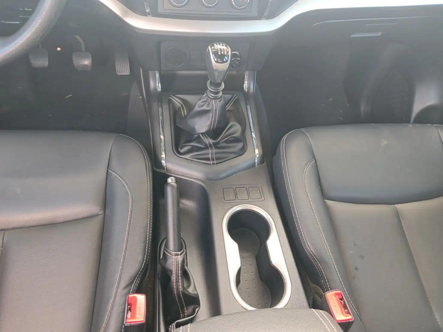 Dongfeng Ruichi 6 2021 2.3T Manual Two-Wheel Drive Diesel Standard M9T — миниатюра 16