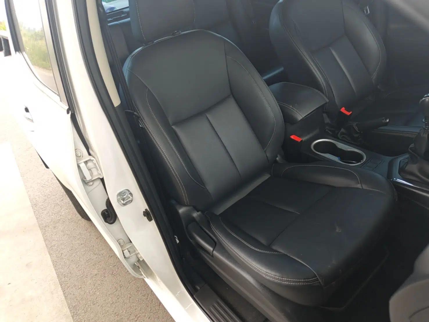 Dongfeng Ruichi 6 2021 2.3T Manual Two-Wheel Drive Diesel Standard M9T — миниатюра 19