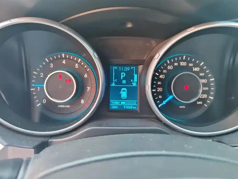 2015 Senova X65 2.0T Automatic Elite — миниатюра 14