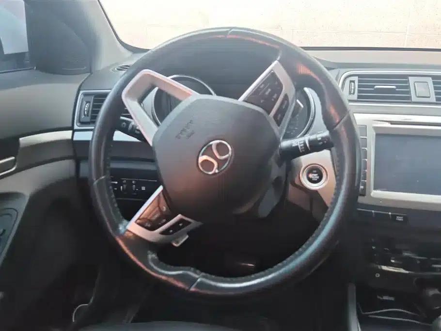 2015 Senova X65 2.0T Automatic Elite — миниатюра 15