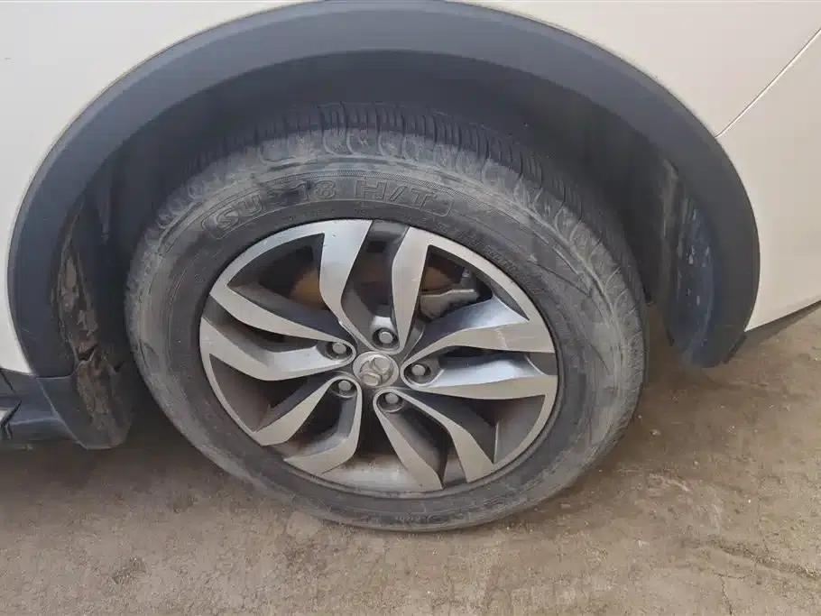 2015 Senova X65 2.0T Automatic Elite — миниатюра 6